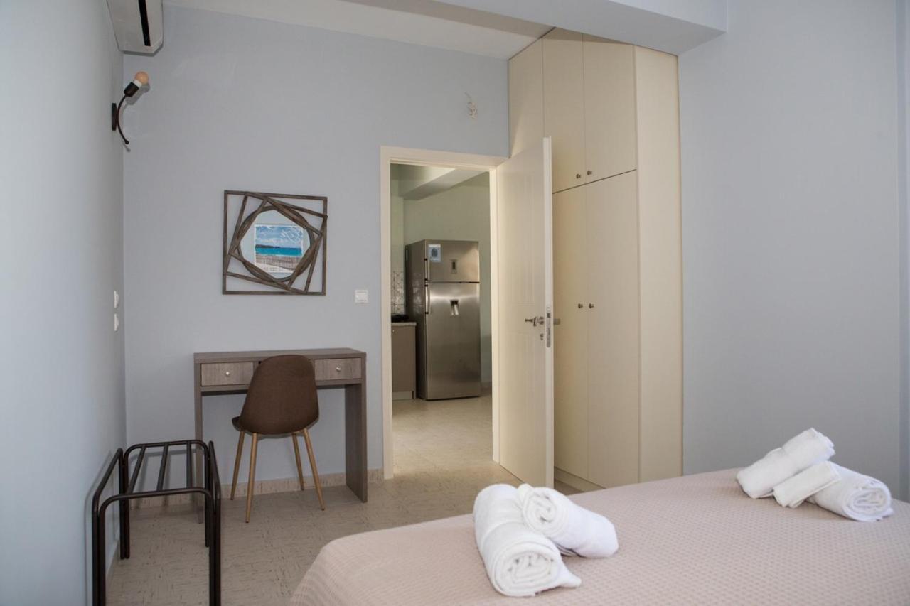 Manolatos Apartment Kefalonia Lixouri Eksteriør billede